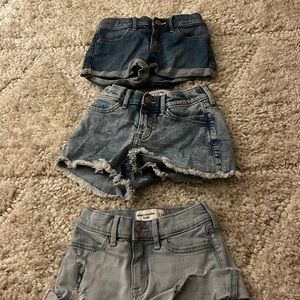 Abercrombie girl shorts, worn once, very good quality